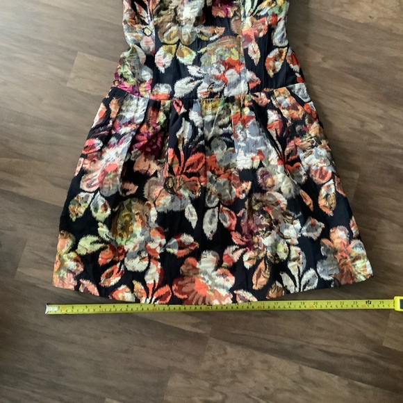 Leifsdotir maple leaves embroider dress - Picture 12 of 12